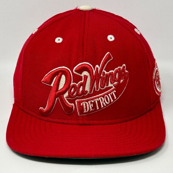 Detroit Red Wings Script Wool Hat Cap Red Reebok 6 Panel Snapback NHL Spell Out - Picture 9 of 9